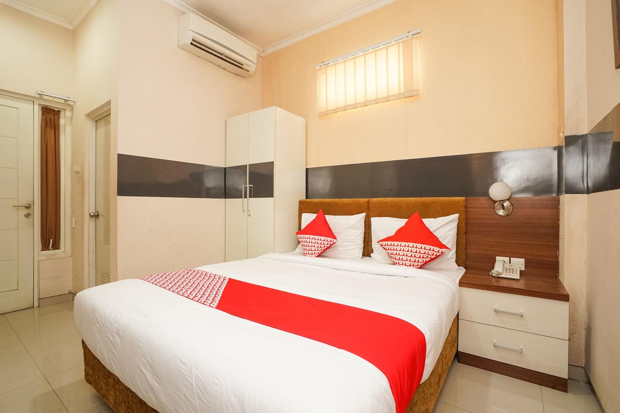 Oyo 450 Semampir Residence Surabaya Exterior photo